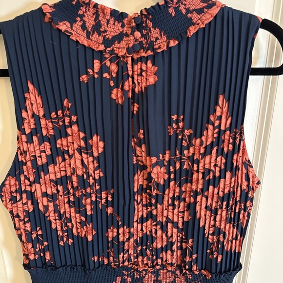 Nanette Nanette Lepore Navy & Coral Floral Smocked Pleated Midi Dress Size 14 - Picture 5 of 8